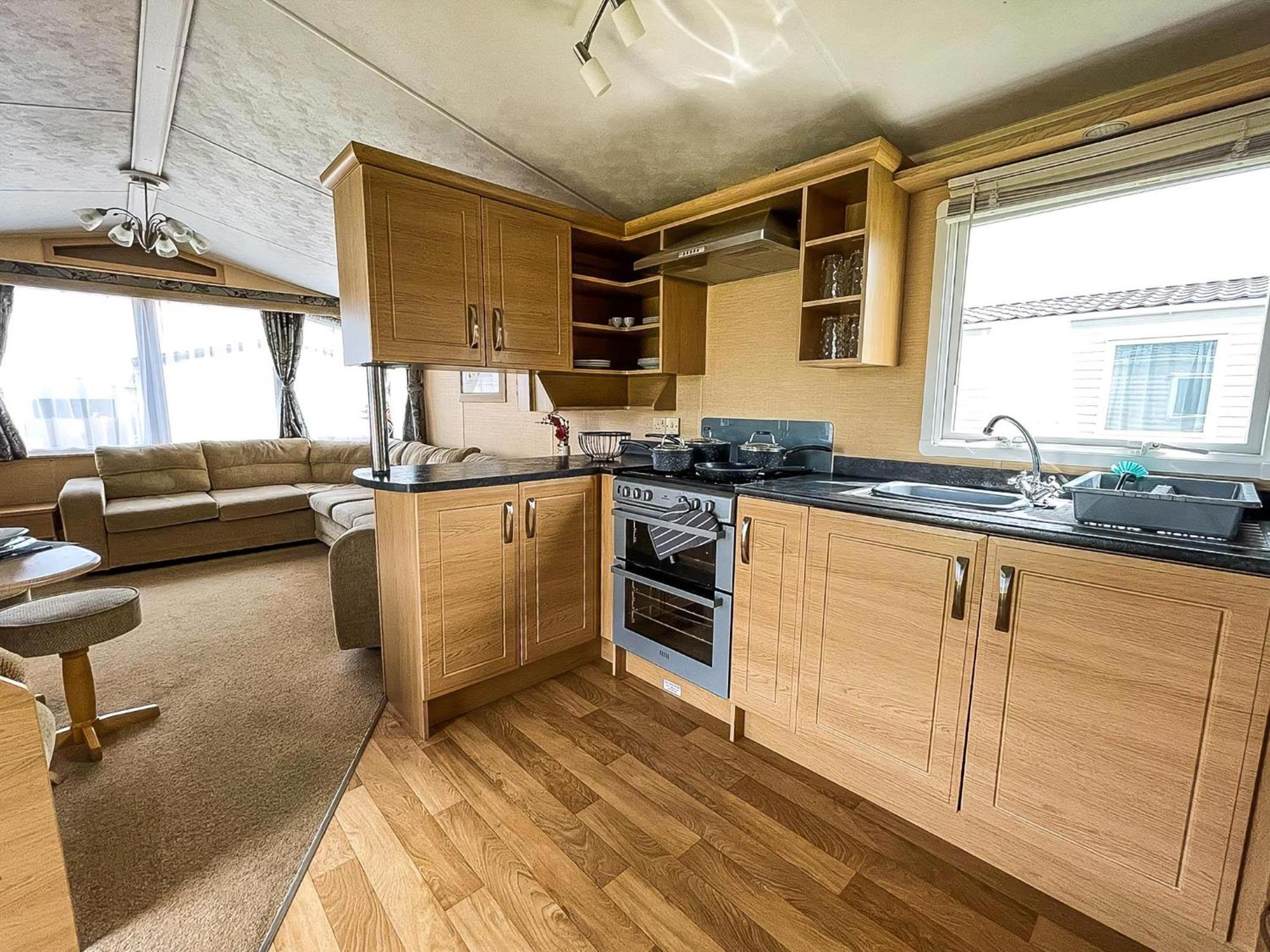 Lovely Caravan By The Beach In Pakefield, Suffolk Ref 68007Cl Lowestoft Extérieur photo