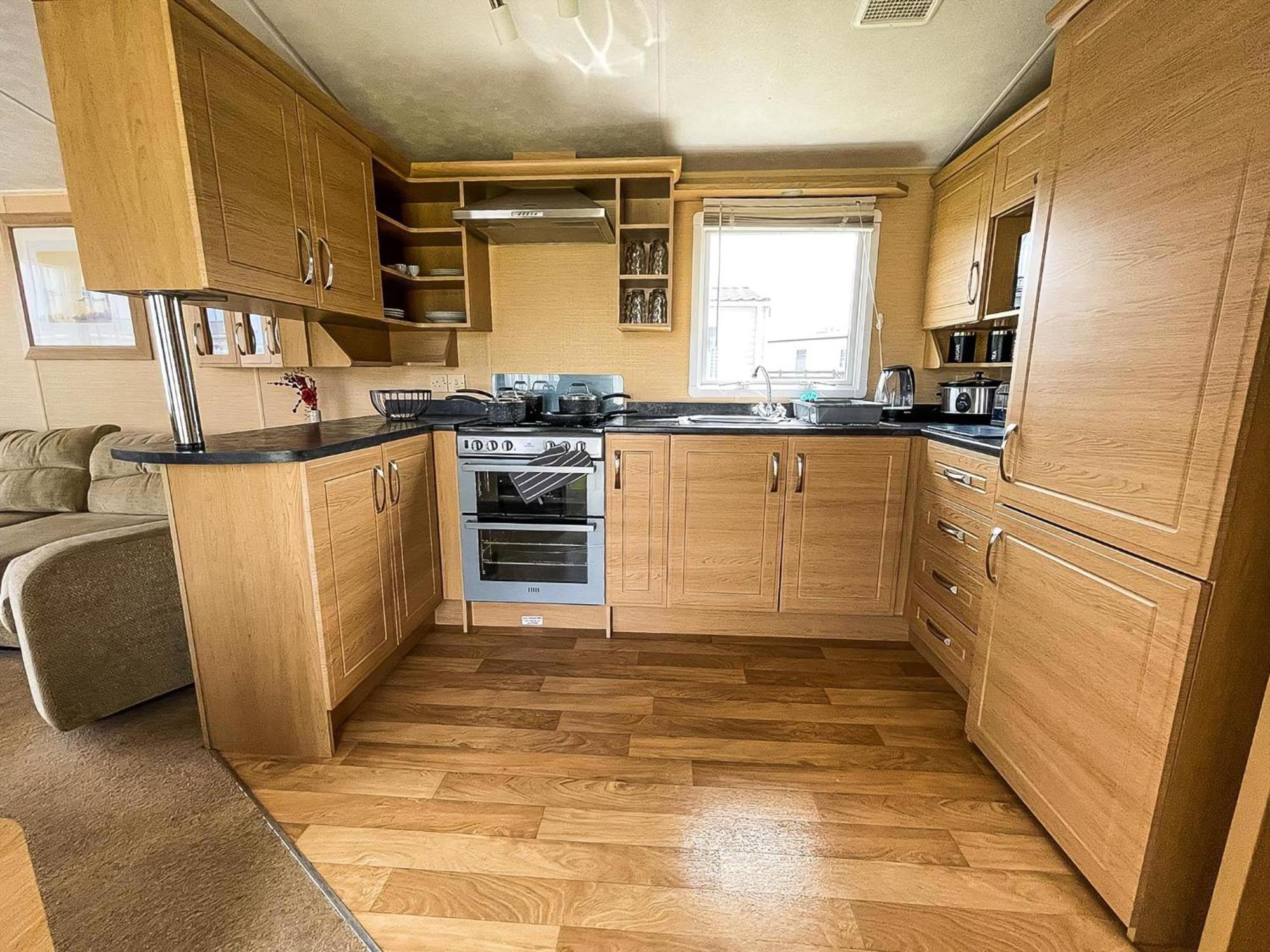 Lovely Caravan By The Beach In Pakefield, Suffolk Ref 68007Cl Lowestoft Extérieur photo